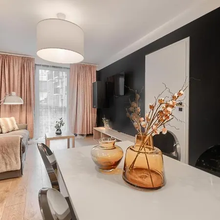 666 Bulwary Stare Miast No1 Apartment